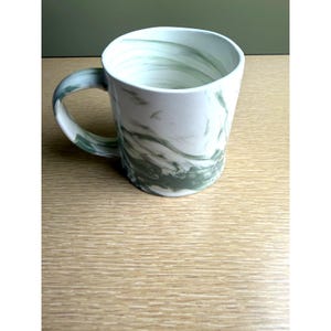 Anthropologie Marbled Monogram Mug – Letter T – Green & White Swirl Ceramic Coffee Cup image 5
