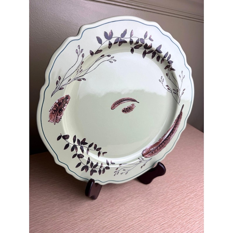 Anthropologie Elin Moss Stoneware Dinner Plate – Sage Green – 10” Botanical Design imagem 2