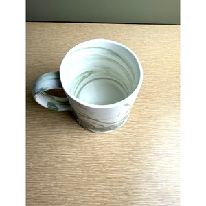 Anthropologie Marbled Monogram Mug – Letter T – Green & White Swirl Ceramic Coffee Cup image 4