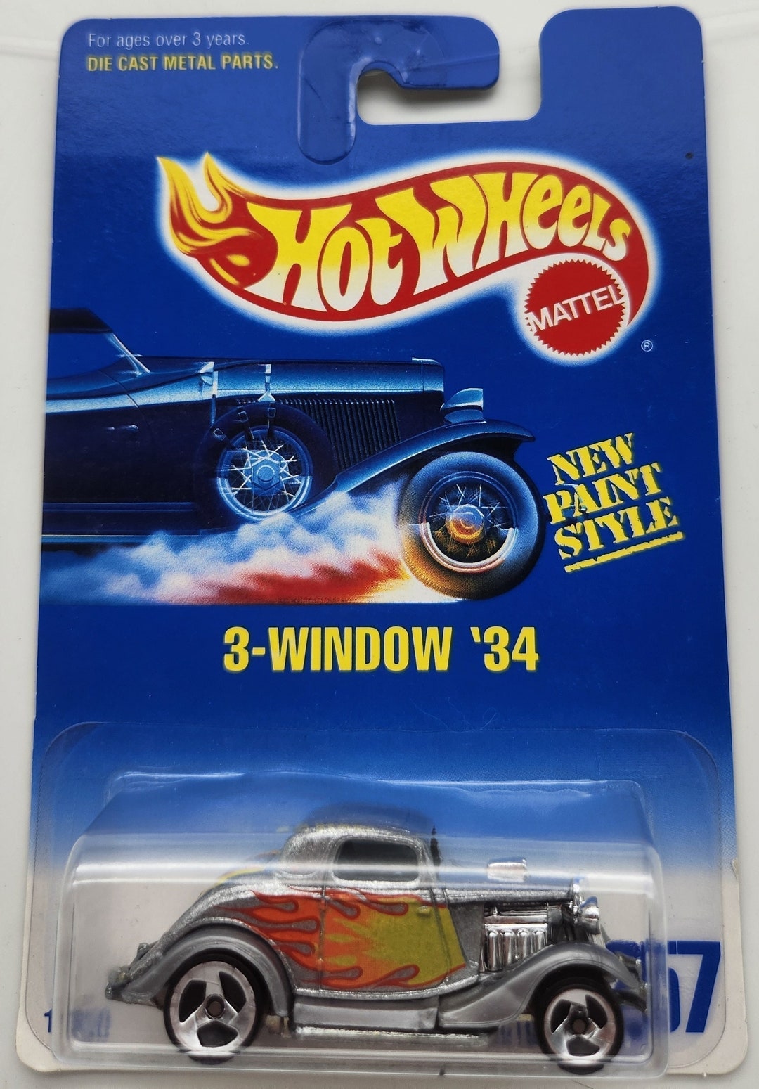 Hot Wheels 1/64 - Ford 3-Window '34 Silver With Flames - Série Hot Ones 2011 - Boîte Originale (MOC)