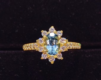 14k Solid Gold Natural Aquamarine Ring , Vintage Aquamarine , Oval shape Ring, unique aquamarine Ring , Engagement Ring , Halo Ring for her