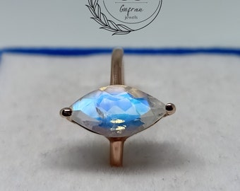 Natural Genuine Moonstone Ring,  Rare Gemstones Ring, 925 Sterling Silver , Beautiful Rainbow Moonstone Ring , Birthstone Ring, gift for her