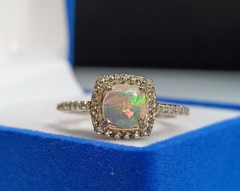 Natural Opal Ring, Vintage Opal ring , unique Ring for her , bride Ring, engagement Ring,  March Birthstone, Ring For Woman, Solitaire Ring.