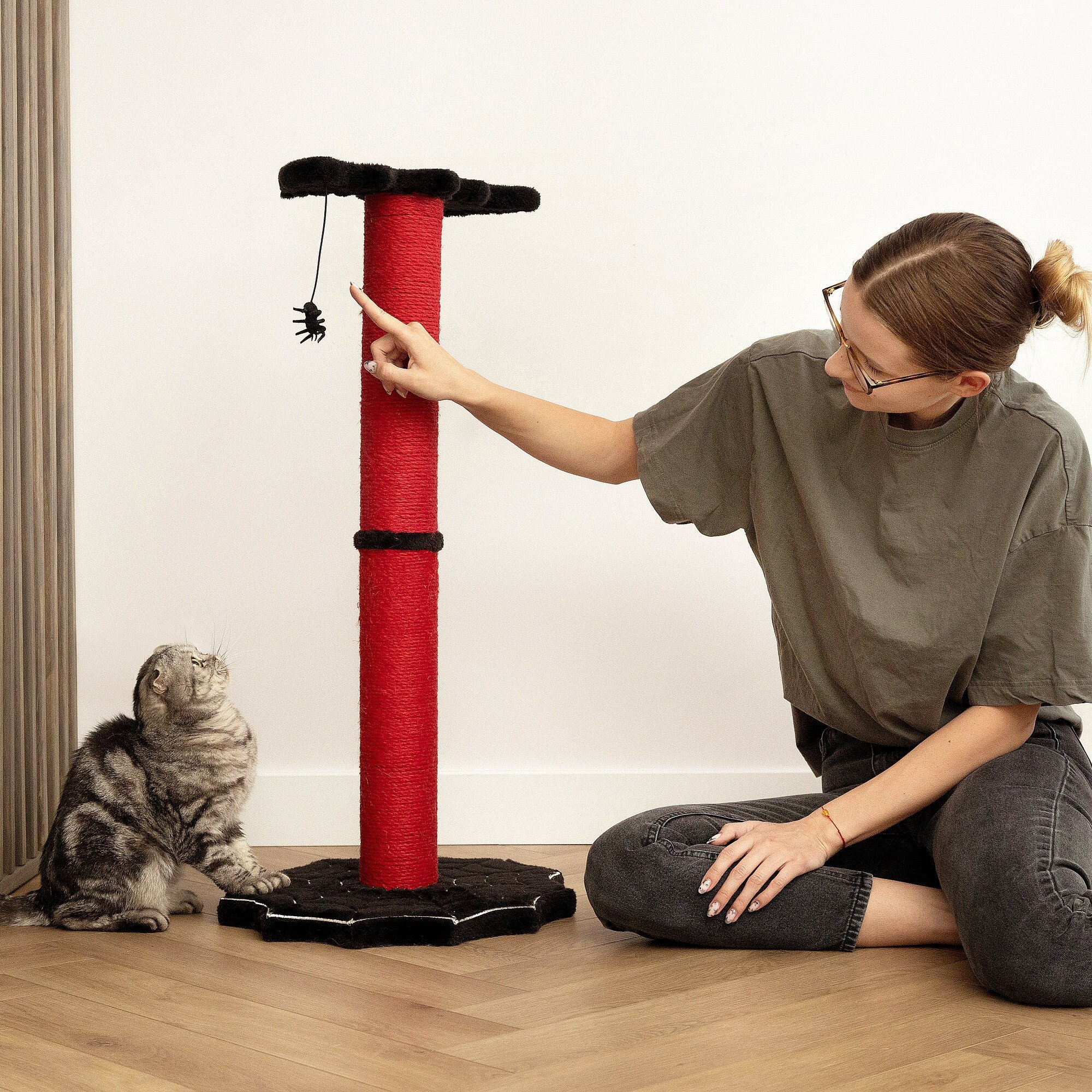 Gothic Cat Scratching Post: 34-inch Spider Web Base with Bat Toy