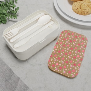 Strawberries and Daisies Bento Lunch Box Cute Food Container Summer Lunchbox Spring Food Storage Container Japanese Lunchbox Food Lunch Box