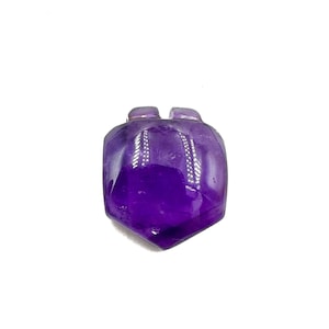 Hand Carved Amethyst Pendant: Fantasy Cut Jewelry (15x13mm, 15.60 Carats)