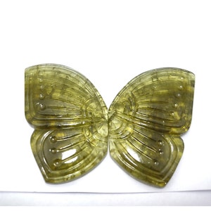 AAA Bi-Color Tourmaline Butterfly Carving: Gemstone Jewelry Making (136.50 Carats)