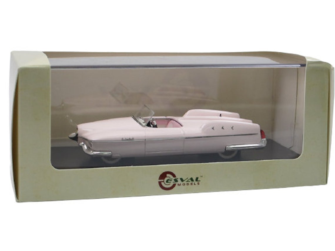 Miniature Esval 1/43 Studebaker Manta Ray Spider, Rose Pâle, Modèle 1953, Prévente