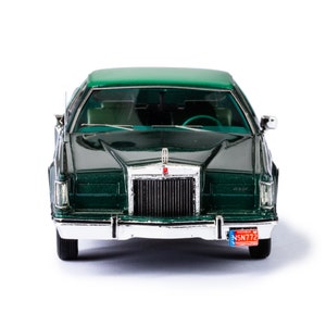 1977 Lincoln Continental Mark V Coloma - a photo on