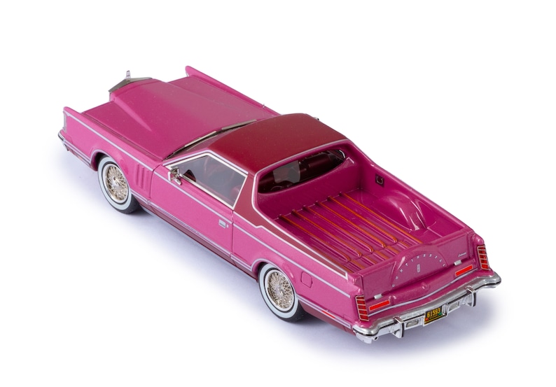 1977 Lincoln Continental Mark V Coloma Pickup bicolore violet 1/43 résine -EMUS43012D