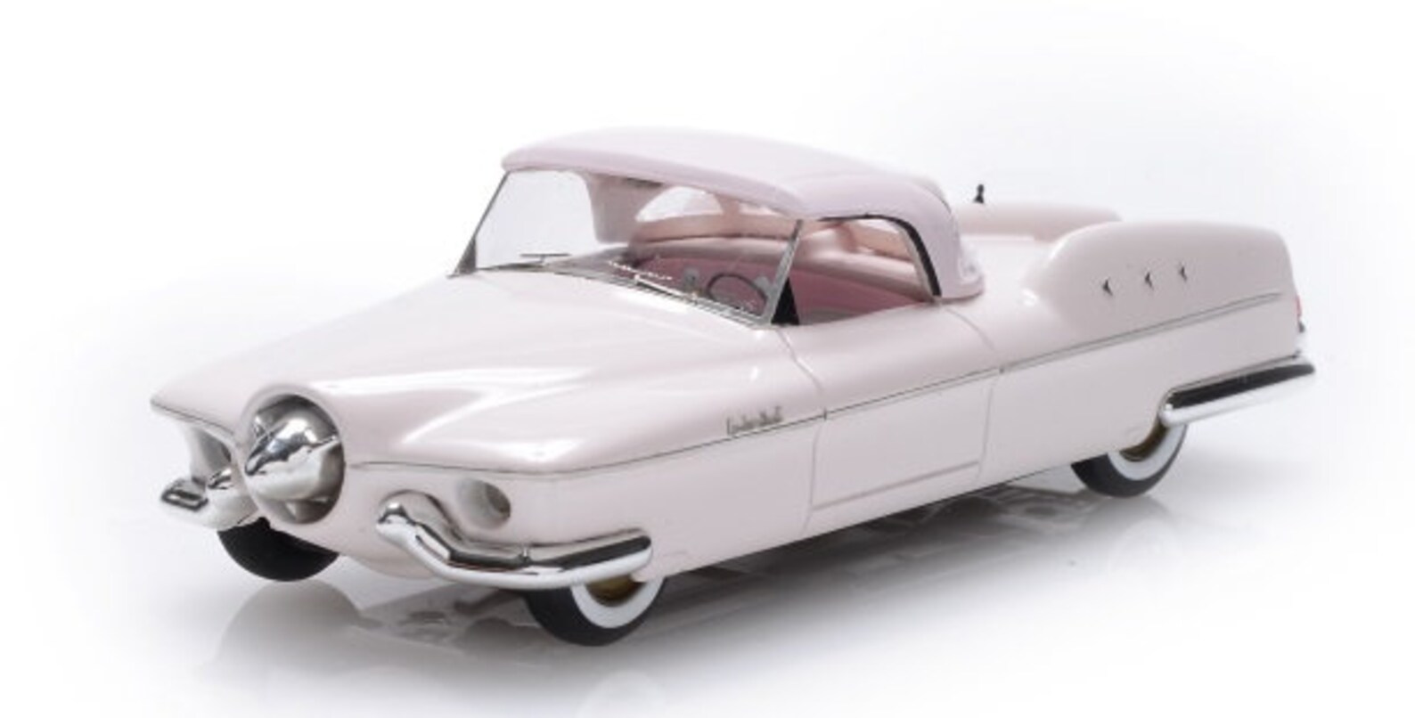 Esval Studebaker Manta Ray Spider – 1953 – Rose Pâle – 1/43 – Prévente