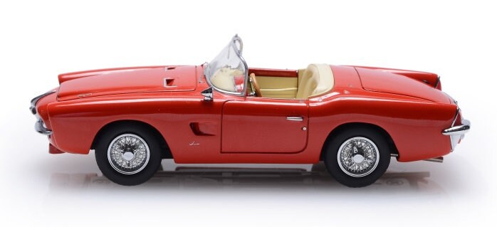 Pegaso Z-102 Spider 1956 Serra Rouge – Esval 1/43 – Miniature Neuve (prévente)