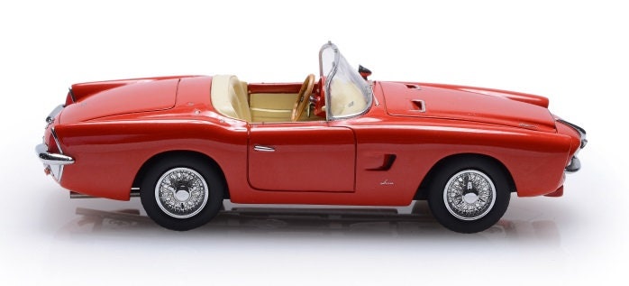 1956 Pegaso Z-102 Spider par Serra Roadster à l'échelle 1