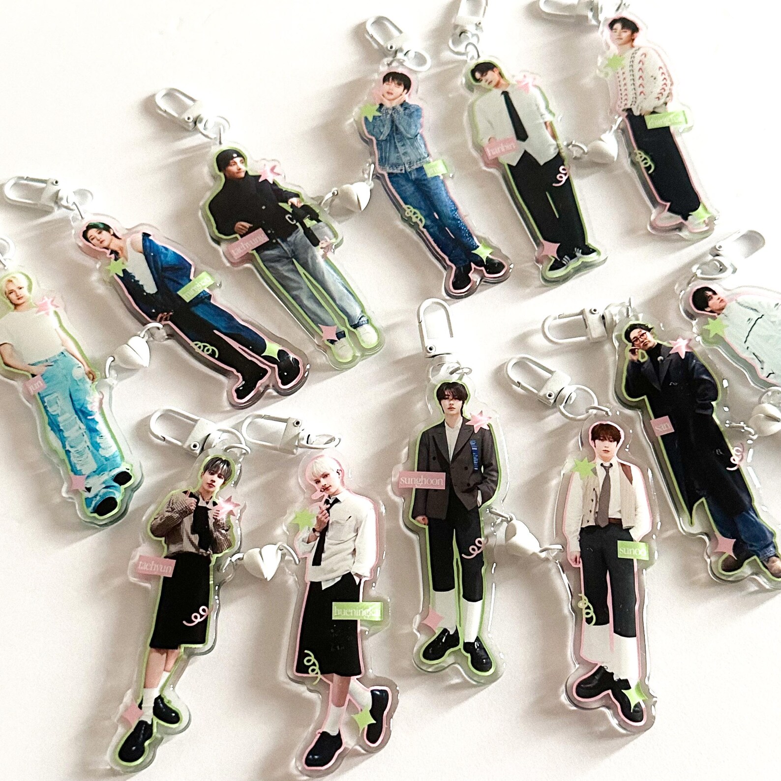 Iconic Keychains Kpop Keychain, Iconic Duo Keychain, Magnetic Keychain - Etsy