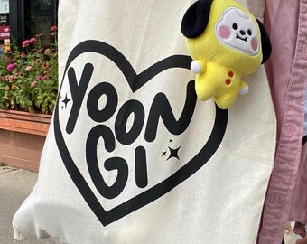 custom kpop heart tote bag, enhypen tote bag, bts tote bag, heart tote bag, yoongi tote bag, seventeen tote bag, kpop tote