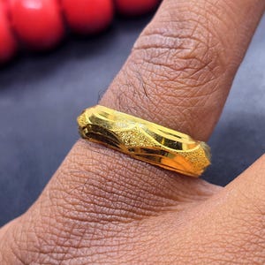 gold, gold ring, 22k gold ring, handmade ring, women jewelry, handmade jewelry, gold jewelry, indian jewellery, solid gold ring, yellow gold ring, wedding jewelry, wedding ring, ring stud, Wedding band