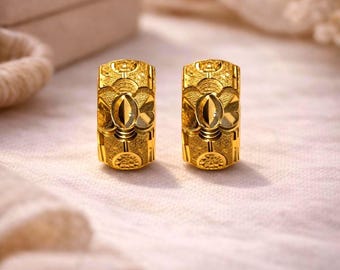 Regalo para el Día de la Madre / Pendientes de oro macizo de 22 quilates / Elegantes pendientes de oro hechos a mano, estilo minimalista