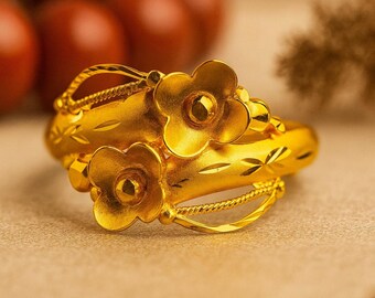 22k Solid Gold Bridal Ring – Handmade Yellow Indian Band, Minimalist Flower Design