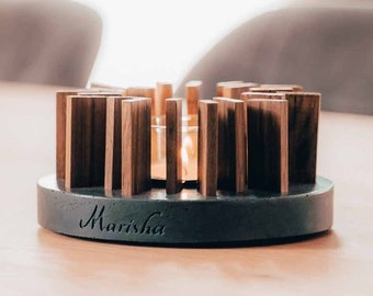 Marisha Stövchen/Teewärmer aus Beton schwarz und Nussbaum Holz mit Teelichtglas als Windlicht ohne Teekanne