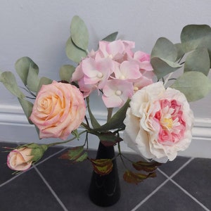 Crepe Paper Handmade Bouquet.  Perfect for Mothers Day, Anniversary,  Birthdays, Valentines, wedding or home decor.