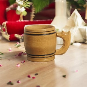 Handgemaakte houten mok, duurzame rustieke stijl, 11,5 x 17 cm, perfect kerstcadeau voor bierliefhebbers