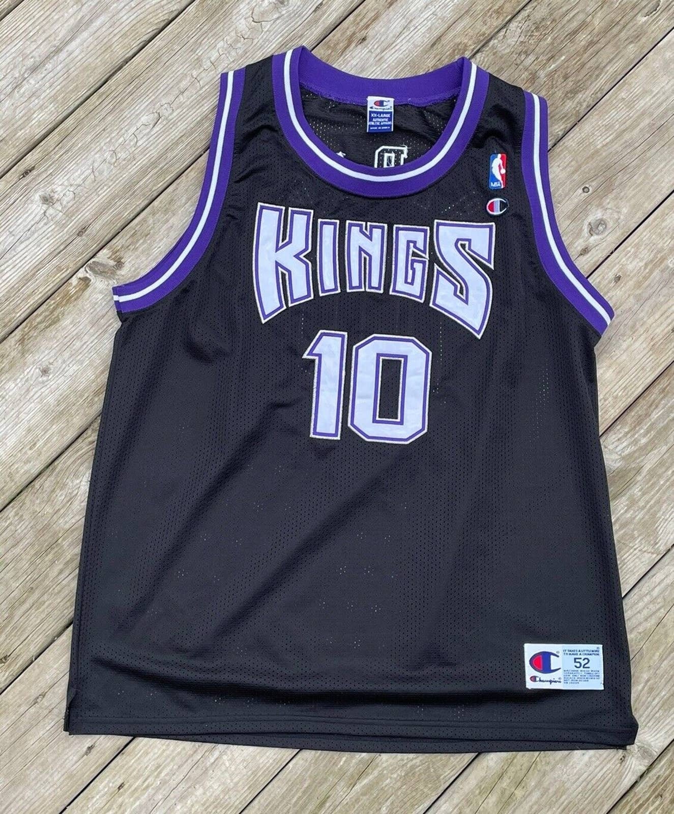 Throw back Classic Mike Bibby Grizzlies Jersey for Sale in St. Louis, MO -  OfferUp