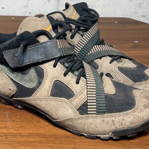 Nike Cycling Shoes - Etsy display picture 3