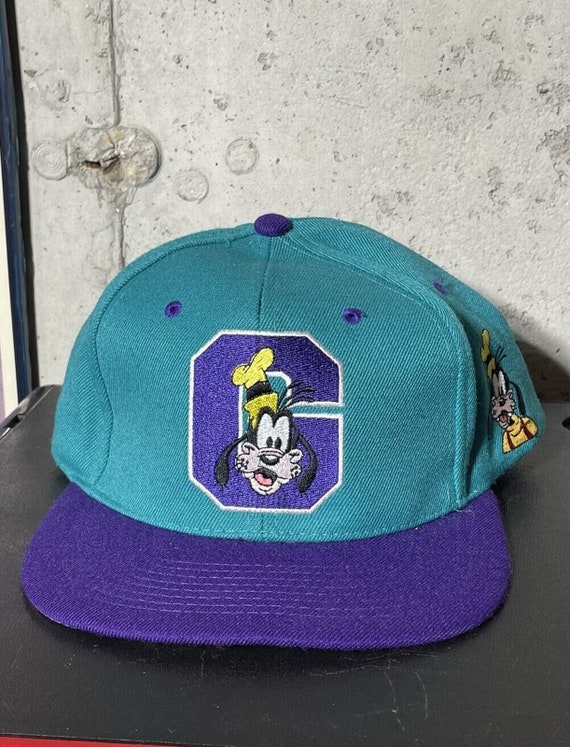 Vintage 90s Disney Goofy Hat Snapback Mickey Unlim