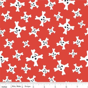 Franela roja con calaveras y mapa del tesoro de Riley Blake Designs, 1/2 yarda, 100 % algodón de diseño de Lesley Grainger F3753-RED
