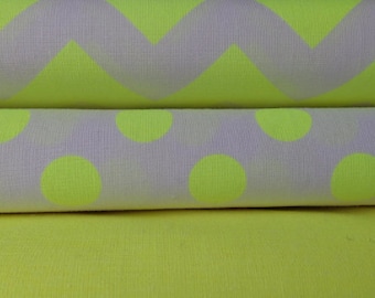 Mittelgroßer Neon Gelber Punkt auf Weiß Baumwollstoff von Riley Blake Designs 1/2 Yard 100% Designer Baumwolle C490-103 NEON GELB