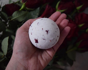 Rosey Milk Bath Bomb, Organic - Bath Fizz - Bath Melt - Roses - Gift for her - hearts - Coconut Milk - Oat Bath - handmade - bubble bath