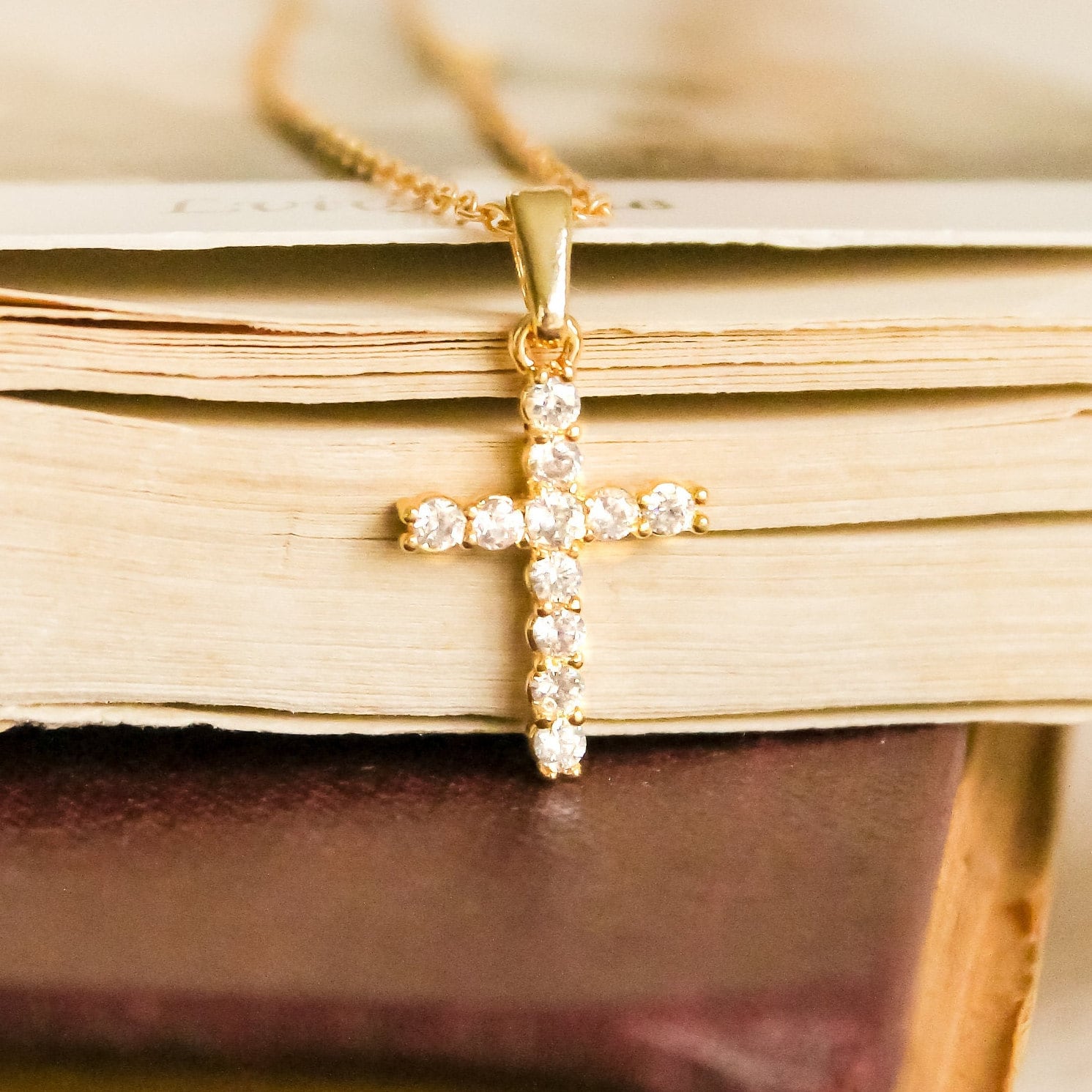 Lana del rey cross necklace deals