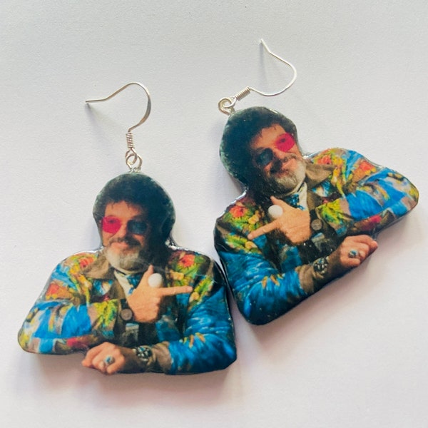 Jacoby rates you earrings - for lovers of Lynch and weird shit