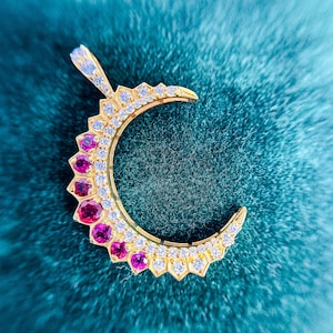 Crescent Moon Charm Pendant, Red Garnet Rhodolite Sterling Silver Moon Hafe Moon Nacklace, Cubic Zirconium Moon Phase Nacklace, Moon Pendant