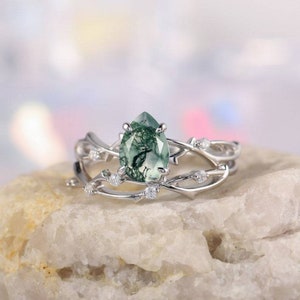 1.25ct Nature Inspired Pear Moss Agate Ring Twig Engagement Ring Set Green Gemstone Jewelry Agate Branch Vine Wedding Ring Moss Bridal Set