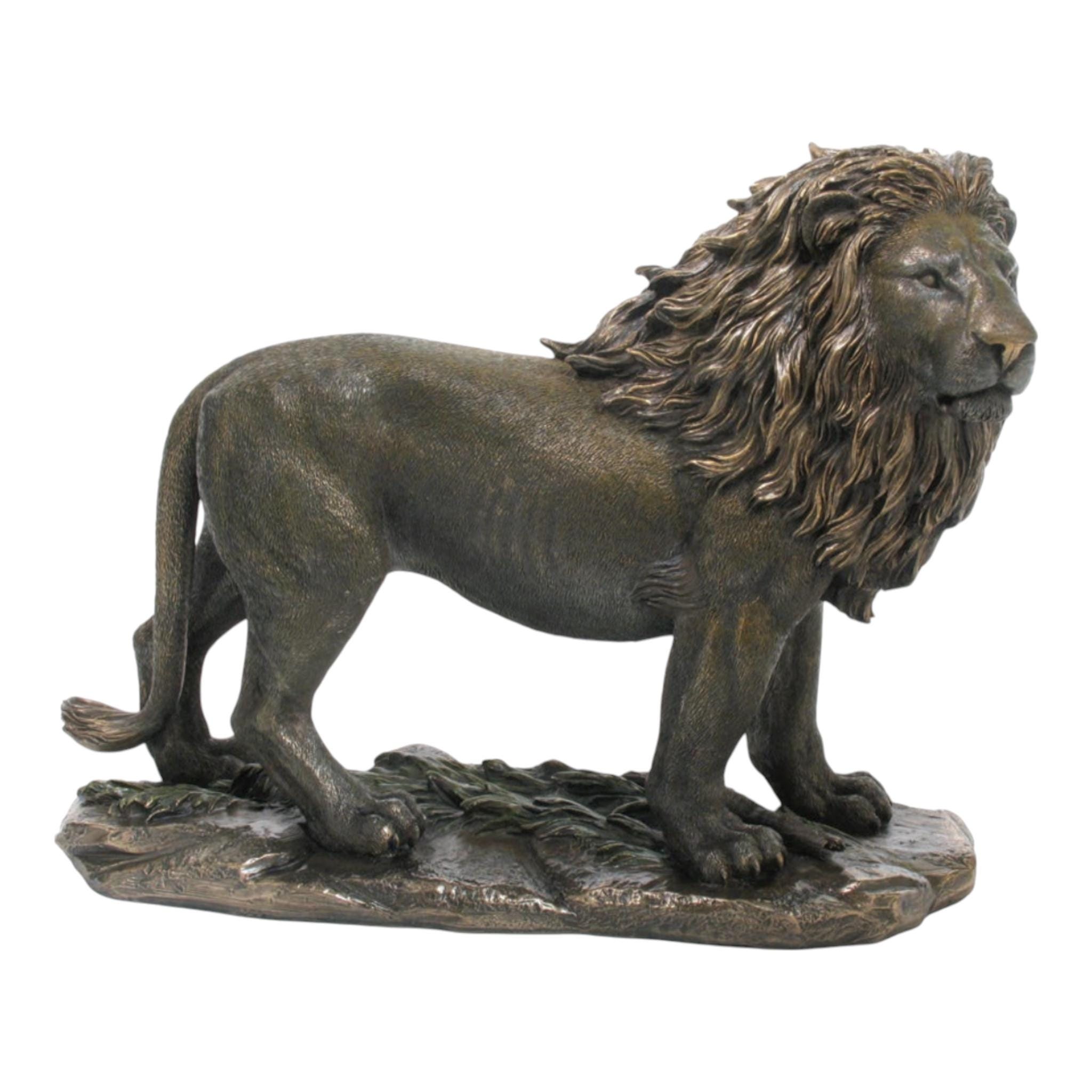 アフリカの工芸品（ライオンに乗る人） アフリカの工芸品（ライオンに乗る人） アフリカの工芸品（ライオンに