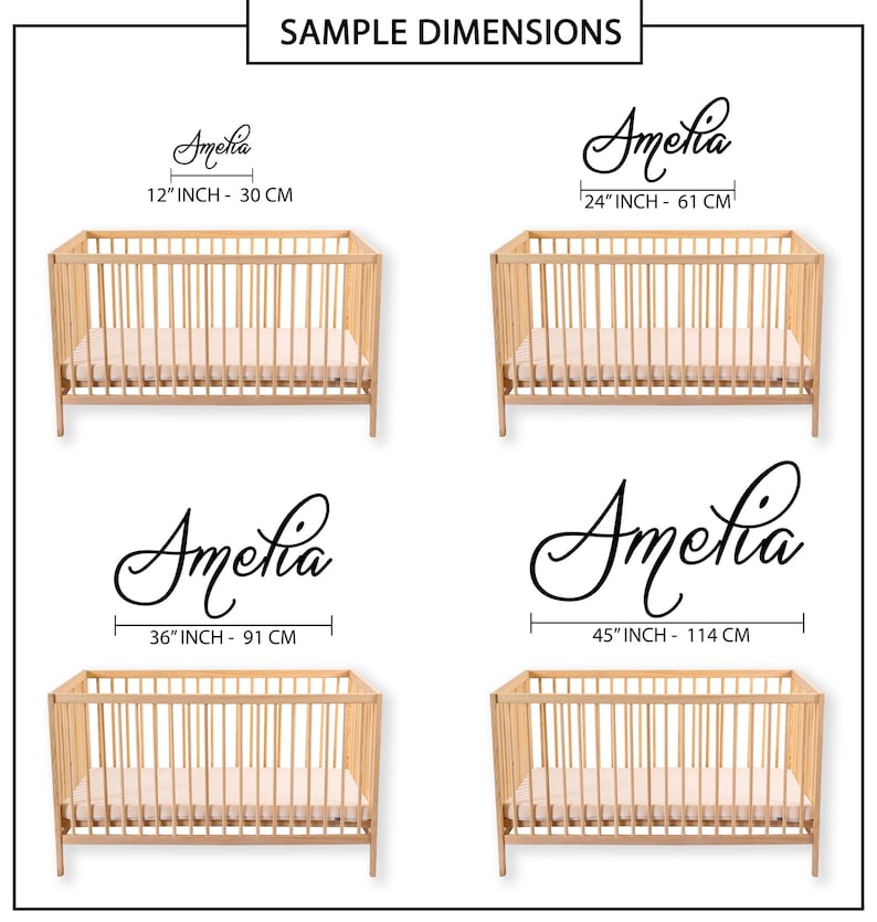 Puede incluir: Cuatro cunas de madera con el nombre "Amelia" en cursiva encima de cada una. Las cunas se muestran en diferentes tama&ntilde;os: 30 cm, 61 cm, 91 cm y 114 cm. El texto "Sample Dimensions" est&aacute; en la parte superior.