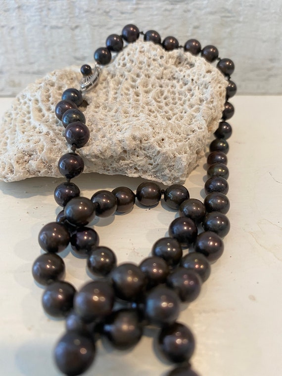 Brown / Chocolate Cultured Pearls