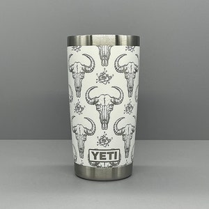 Yeti 20oz seamless bull skull and rose flower tumbler