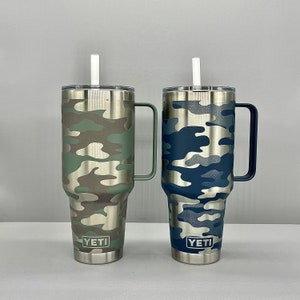 36oz - 360 Digital Camo Pattern Laser Engraved on a Yeti Bottle
