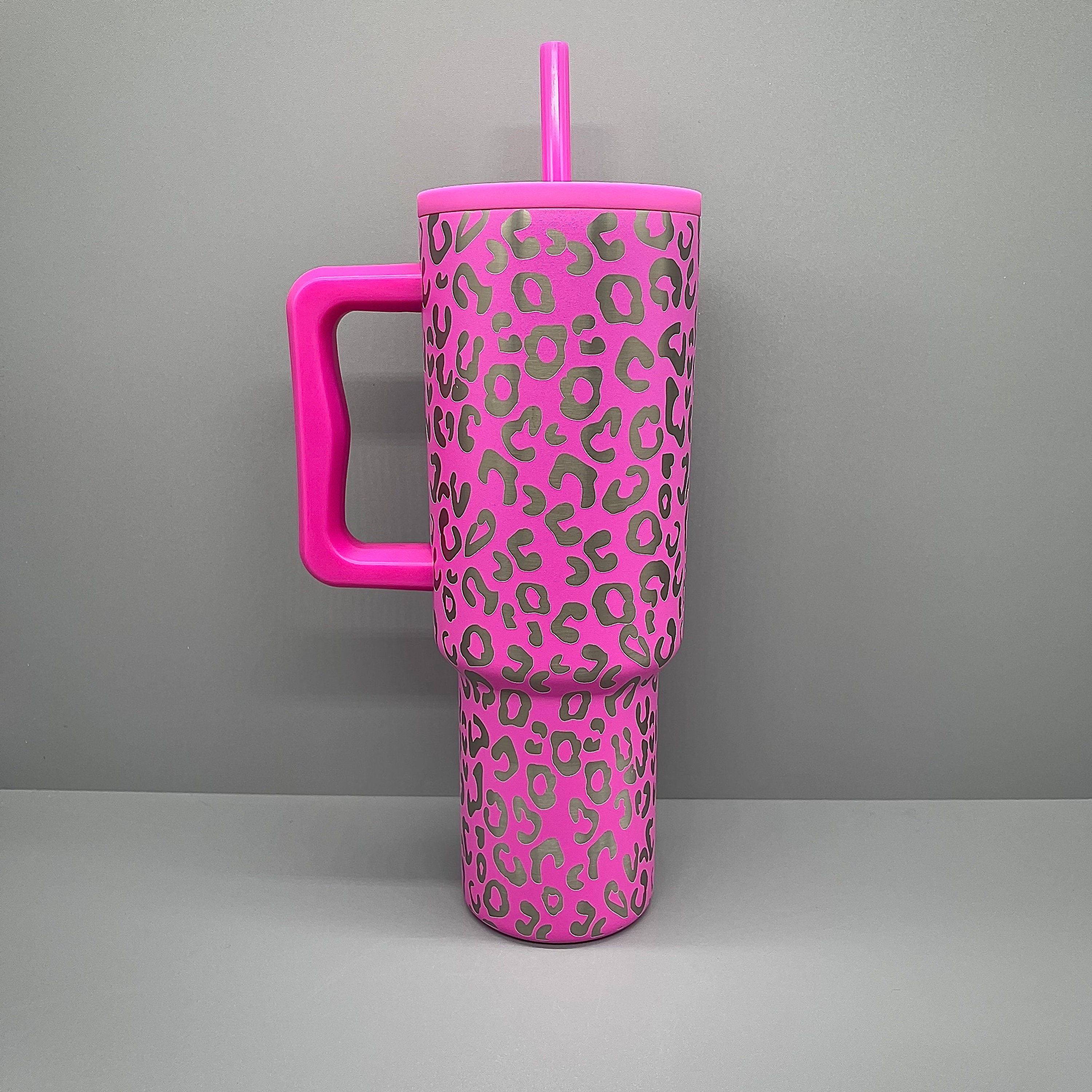  Leopard Tumbler With Handle 40 Oz,Simple Modern Coffee Mug  Non-Spill,The Office Tumbler With Lid And Straw, Insulated Tumblers  Travel,Personalized Tumbler For Women & Men 3d Bright Pink : Home & Kitchen