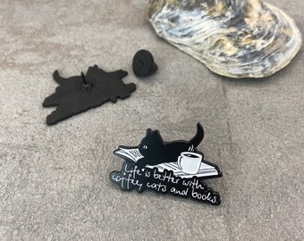 Emaille Pin / Brosche - Coffee, Cats and Books - Pin mit Gummiabdeckung