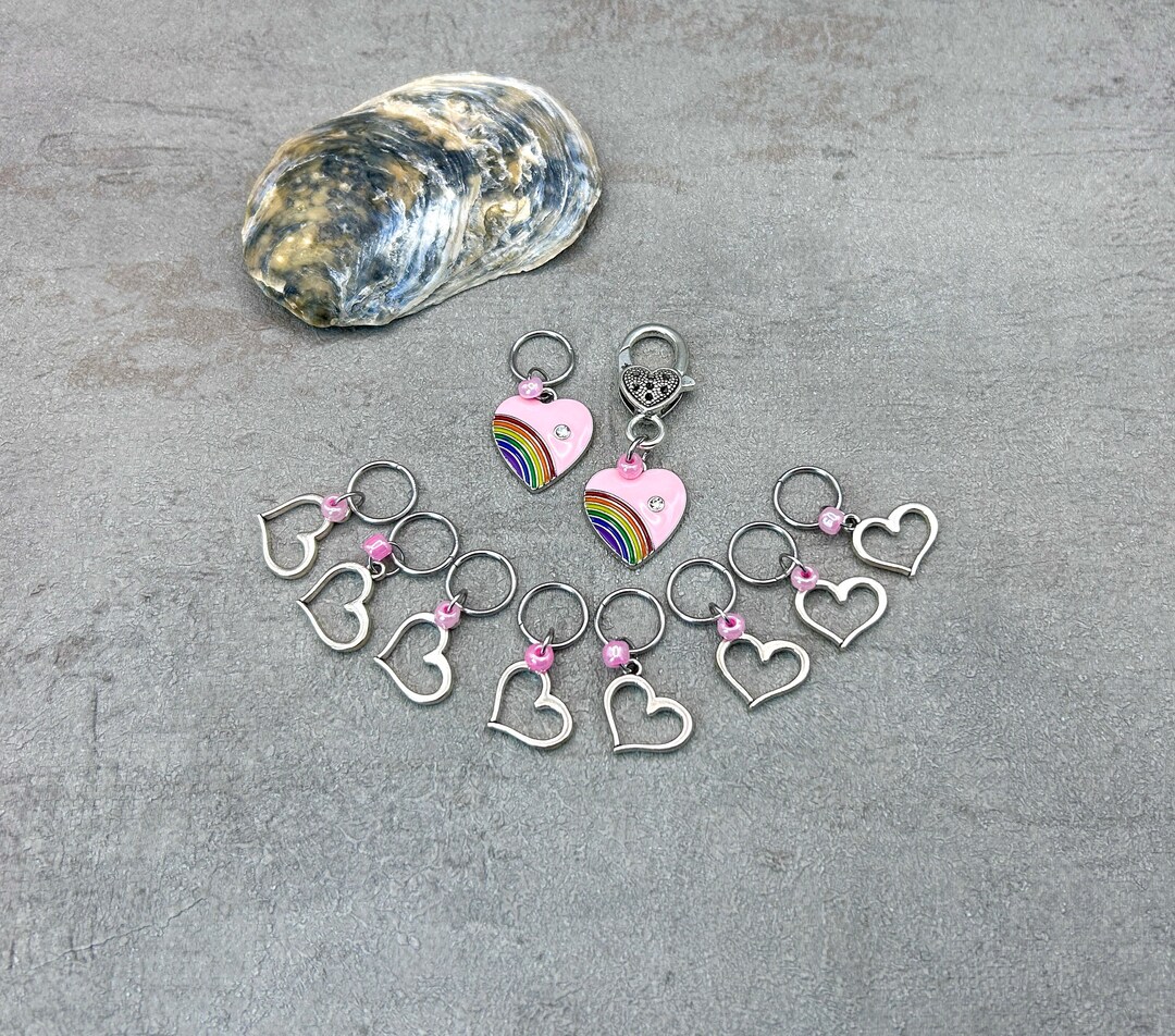 Raglan Stitch Marker Set hearts Set of 10 / Progress Keeper / Keychain