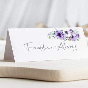 Hochzeit Tischkarten | Lila & weiße Platzkarte | Personalisierte Hochzeit Tischkarten | Blumen-Tischkarten Hochzeit | Gedeck