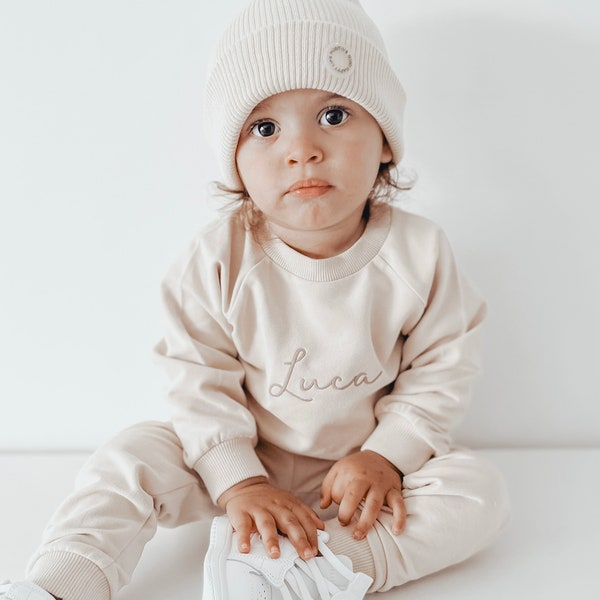 Personalisierte Kinder Bio-Baumwolle Superweicher Trainingsanzug - Gestickter Name - Perfekt für Babys und Kleinkinder