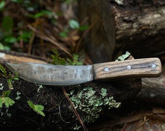 Rustic utility knife