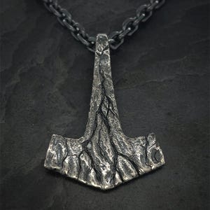 Large Battleworn Mjölnir Pendant With Heavy Anchor Chain,  Solid .925 Sterling Silver, 50mm Thor’s Hammer Necklace, Handcrafted Mjolnir Gift