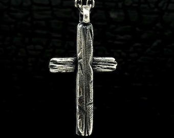 Collar rústico con cruz para hombre – Colgante cristiano de plata de ley