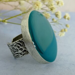 Teal Blue Glossy Chunky Resin Circular Ring, Geometric Round Cabochon Statement Ring, Adjustable Silver Cocktail Dress Ring Handcrafted Ring