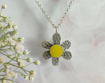 Yellow Daisy Flower Necklace, Resin Daisy Charm Necklace, Six Petal Flower Hammered Silver Necklace, Lawn Party Minimalist Necklace